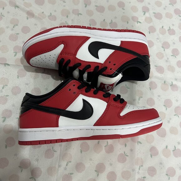 Nike Sb Dunk Low Pro J Pack Chicago Sneakers